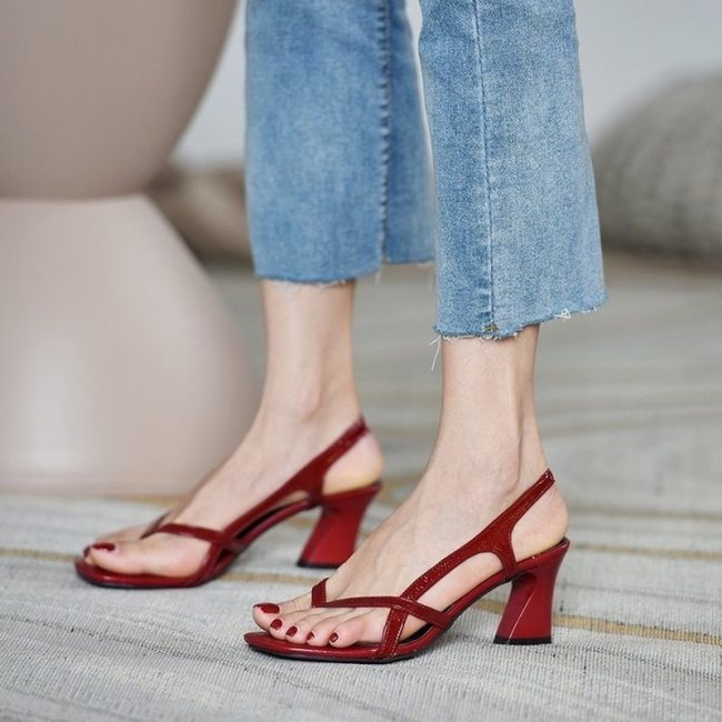 2021 Summer Women Sandals Sexy High Heels Square Head Clip-On Strappy Sandals Comfortable Fang with Fashion Casual Womenshoes