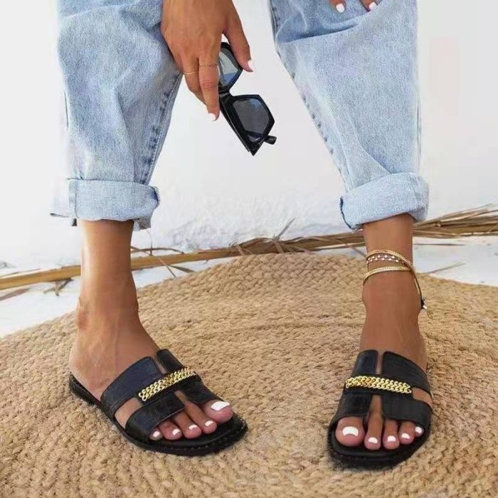 2021 New Women's Flip Flops Shoes Slippers Slide Wild Slipper Summer Metal Decoration Flat with Solid Sandals Tenis Feminino