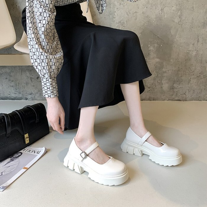 Low Heels White Sneakers Women's Shoes Platform Round Toe Oxfords All-Match Female Footwear British Style Clogs Retro New Leathe