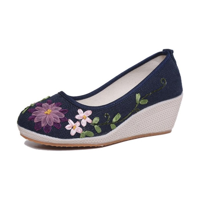 Old Beijing Cloth Shoes Embroidered Women's Shoes Ox Tendon Bottom Slope Heel National Style Women's Linen Cotton Hemp New Style