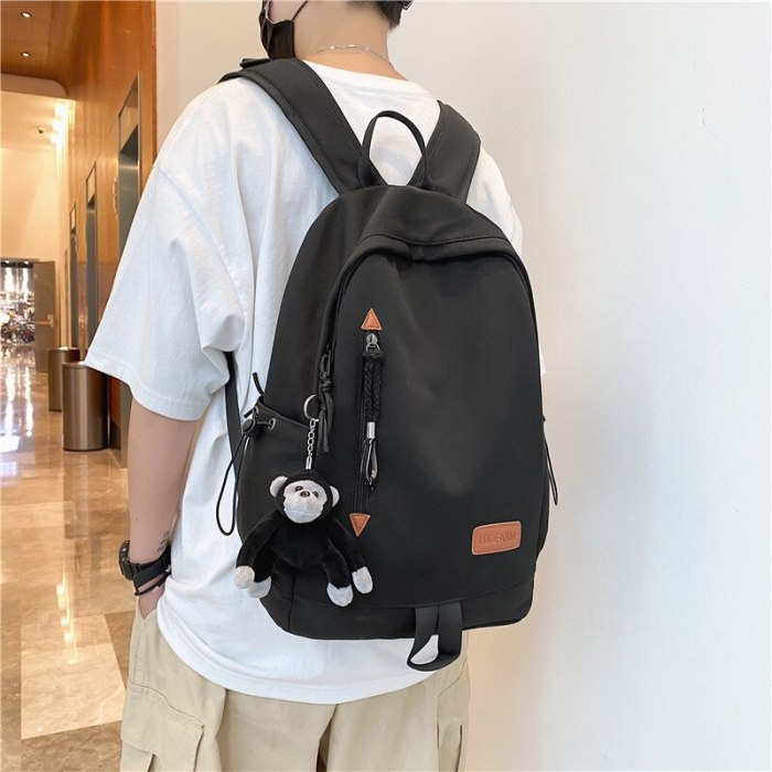 New Solid Waterproof Nylon Zipper Large Capacity Schoolbag