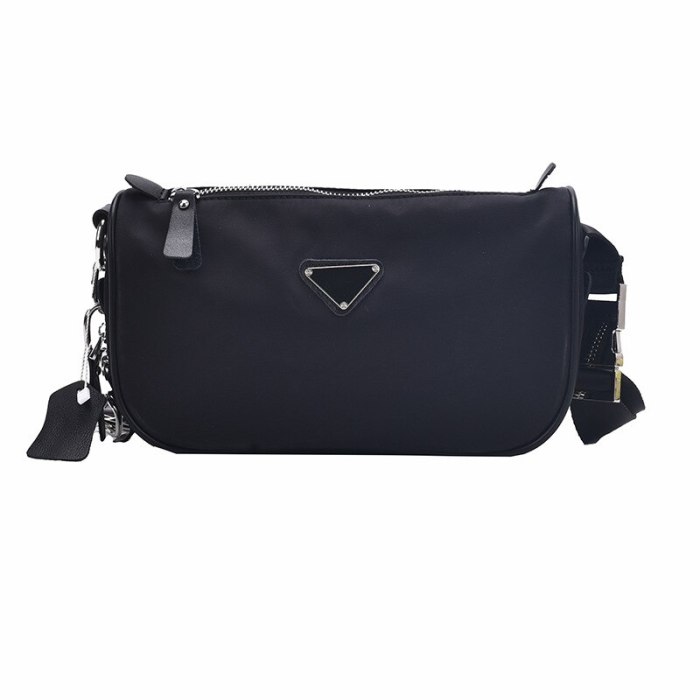 2021 new shoulder bag shoulder bag Korean fashion trend messenger bag simple and versatile small square bag
