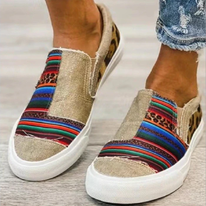 Women's New Casual Matching Round Head Low-top Casual Flat Shoes