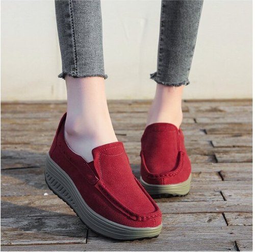 New Leather Women Swing Shoes Slip-on Loss Weight Shoes Wedge Height Increasing Slimming Sneakers