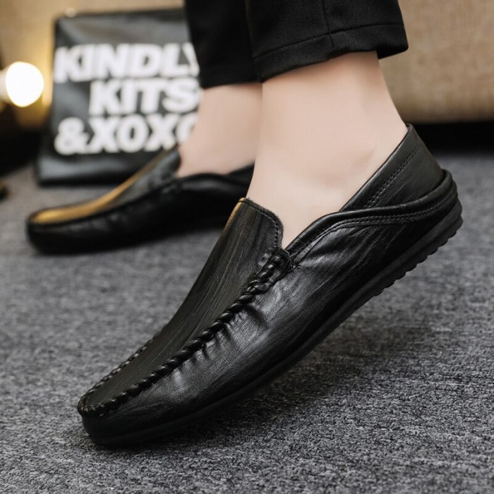 Autumn Men Moccasin Shoes Loafers Shoes Breathable Casual Shoes Driving Shoes Non-slip Flat Shoes Lazy Shoes Walking Shoes