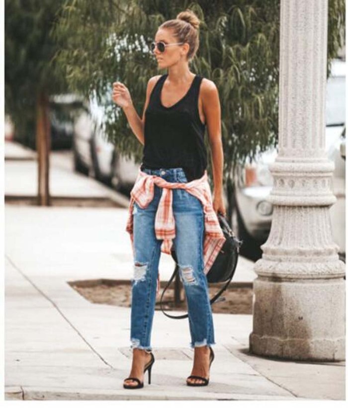 Hot Sale Free Shipping Women's Fashion Design Ripped Jeans Streetwear Straight Pants Ladies Casual Cotton Long Denim Trousers