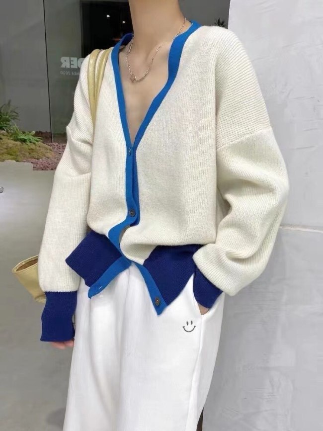 Korean Style V-neck  Cardigan Sweater Female Spring and Autumn Fashion Loose Harajuku Lazy Wear