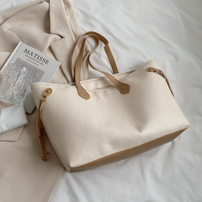 2021 New French retro small cross-body bag cross-body bag Korean version of casual lazy wind fashion atmosphere bag female bag