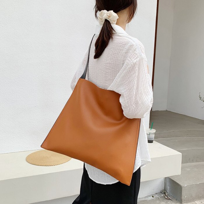 Summer student small bag 2021 new fashion single shoulder bag simple texture portable tote women's bag hand bags designer bag