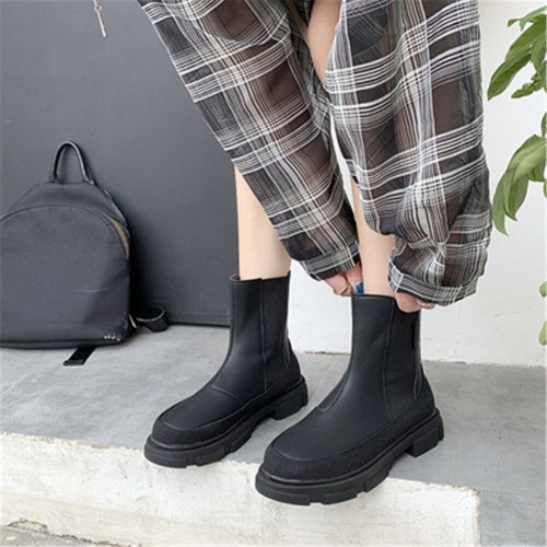 2021 New Chunky  Ankle Boots Women Fashion Platform Female Thick Sole Shoes Botas Mujer Round Toe Slip-On Boot Altas Mujer Black