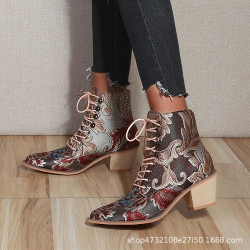 2021new comfortable height-increasing shoes fashion large size women's boots autumn and winter satin embroidery thick heel poin