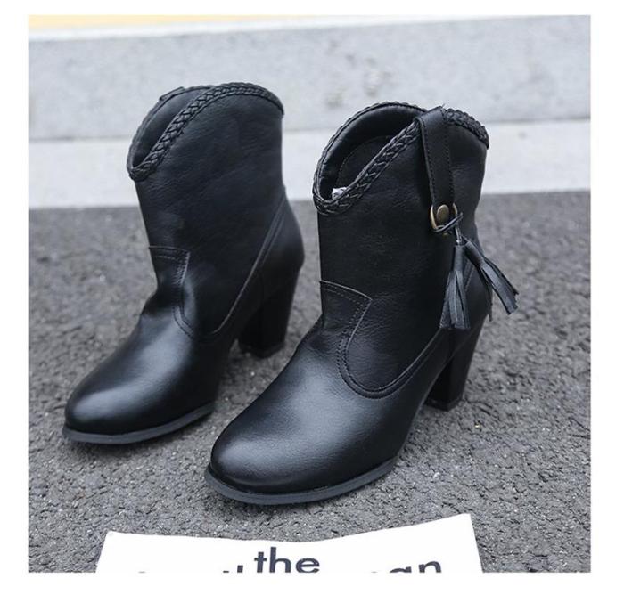 Women's Fashion All-match Solid Buckle Fringed Heeled Boots