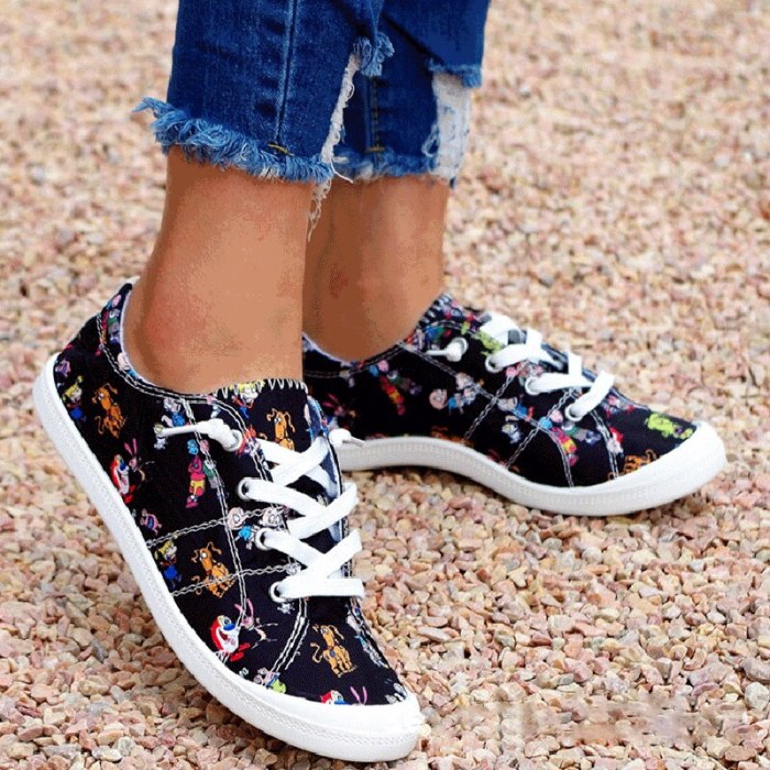 Loafers Women Flat Shoes Female Floral Print Lace Up Casual Sport Shoes Comfortable Ladies Vulcanized Shoes Sneakers for Women