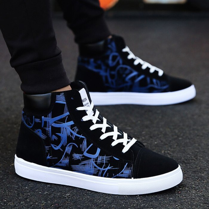 Men High top Slip On Solid Lace Up Sneakers
