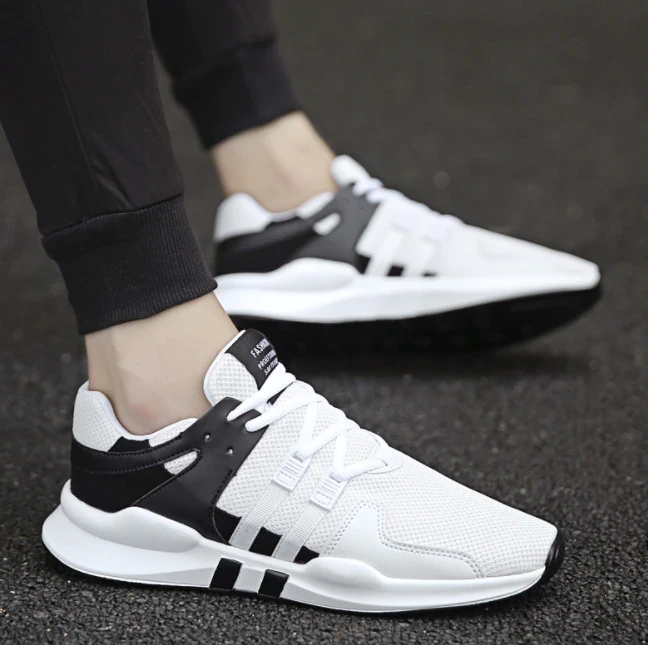 Men's Soft Bottom Lace Up Sneakers