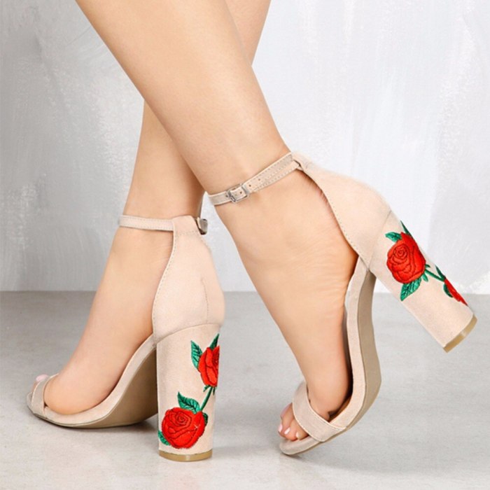 2021 Suede Shoes Woman  Embroider High Heel Women  Ethnic Flower Floral Party Shoes Plus Size