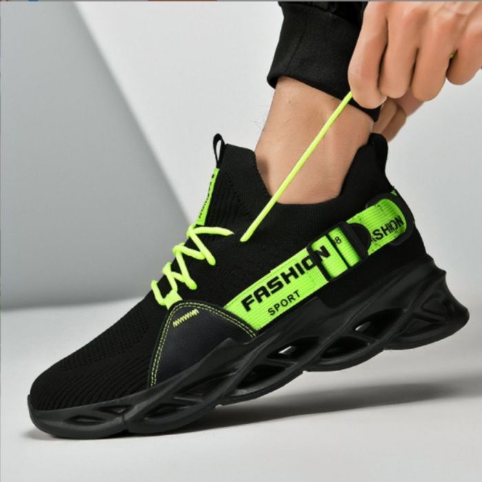 Men Running Shoes Breathable Shoes Super Light Sneakers Comfortable Jogging Casual Tennis Shoes Soft Flat Shoes