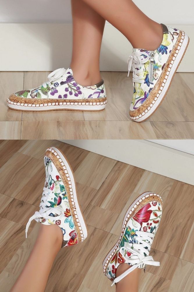 Women's Fashion Designer Hippie Vintage Flower Embroidery Flat Shoes