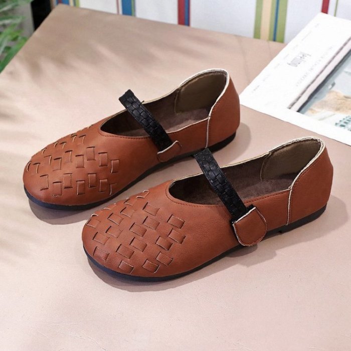 Summer Weave Round Toe Flat Hollow Out Woman Sandals