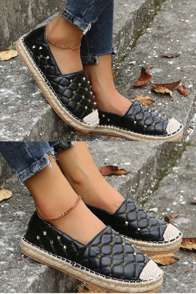 Spring and Autumn Women's Fashion New Rivet Flat Shoes