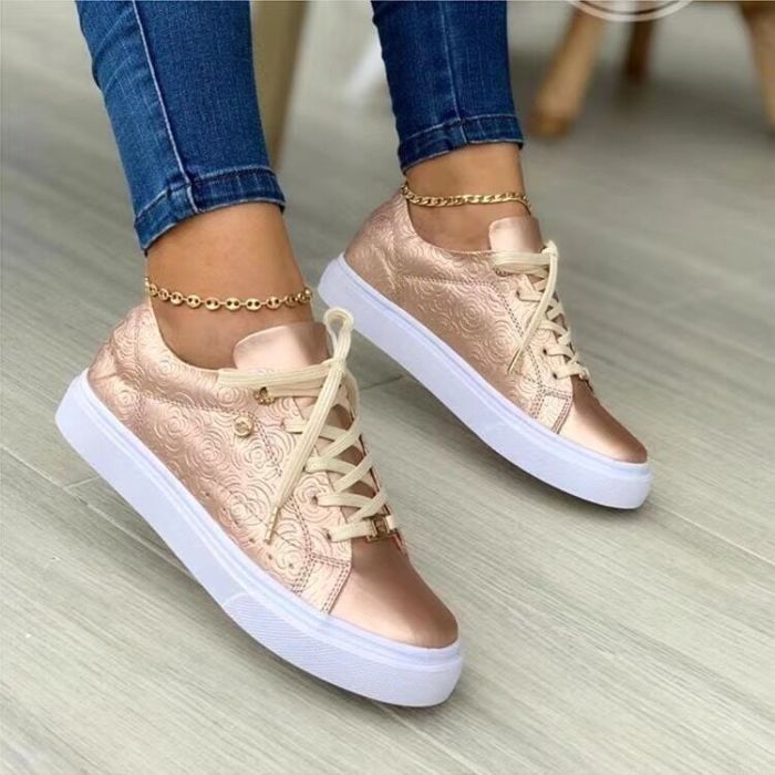 Women's Sports Shoes New Breathable Lace Up Casual Sneakers