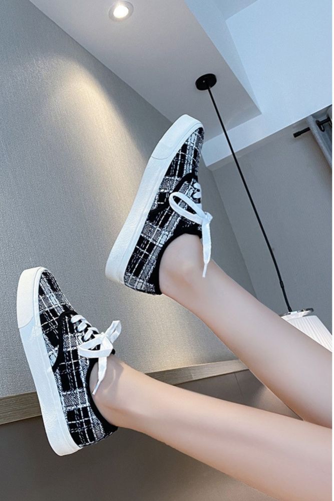 Women's Light Breathable Casual Flat Canvas Shoes