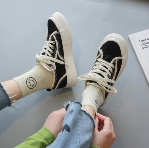 New Arrival Fashion Comfortable Canvas Shoes