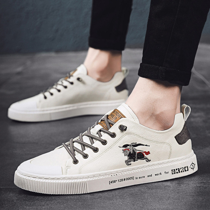 Lace-up Breathable Flats Fashion Sneakers