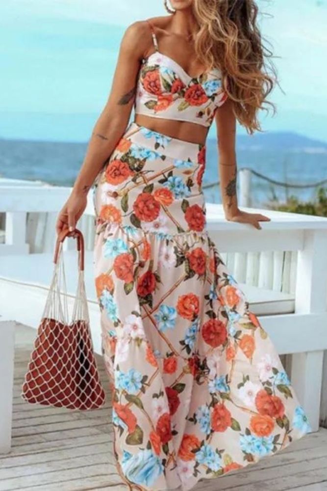 Summer New Style Elegant Suit Two-piece Sexy Suspender Top Long Skirt