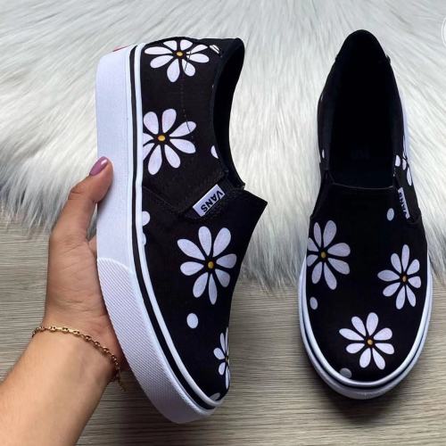 Fashion Slip-On Sneakers Print Low Top Round Toe Canvas Flat Shoes