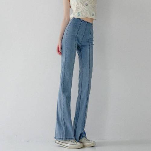 Women's Elastic Flared Loose Leg Vintage Jeans