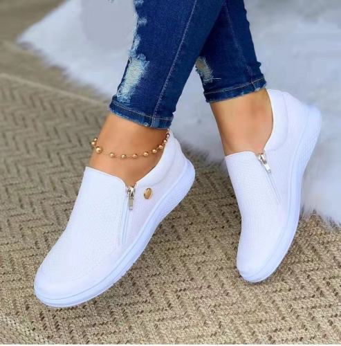 Women Fashion Comfortable Slip-on Sneakers