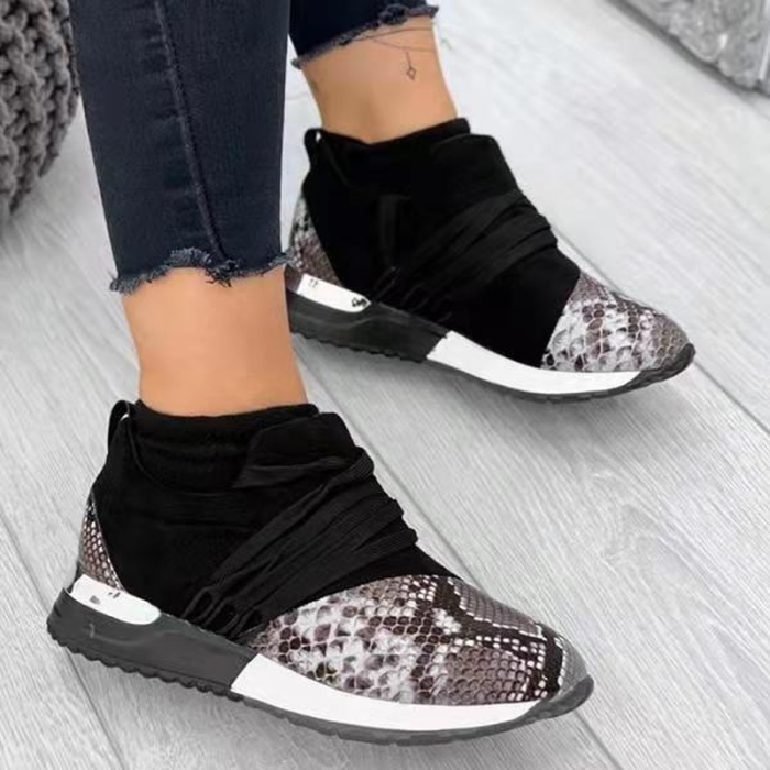 Women Lace Up Round Toe New Platform Sneakers