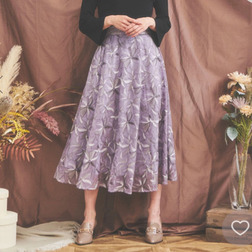 Fashion Embroidery Flower Mesh Peated Skirt