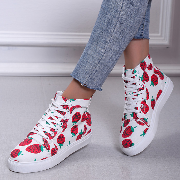 Women Printed Strawberry Canvas Shoes