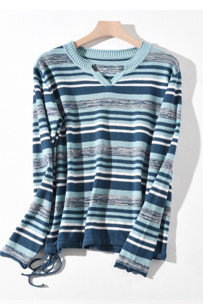 Fashion Loose Striped Knitted V-Neck Sweaters
