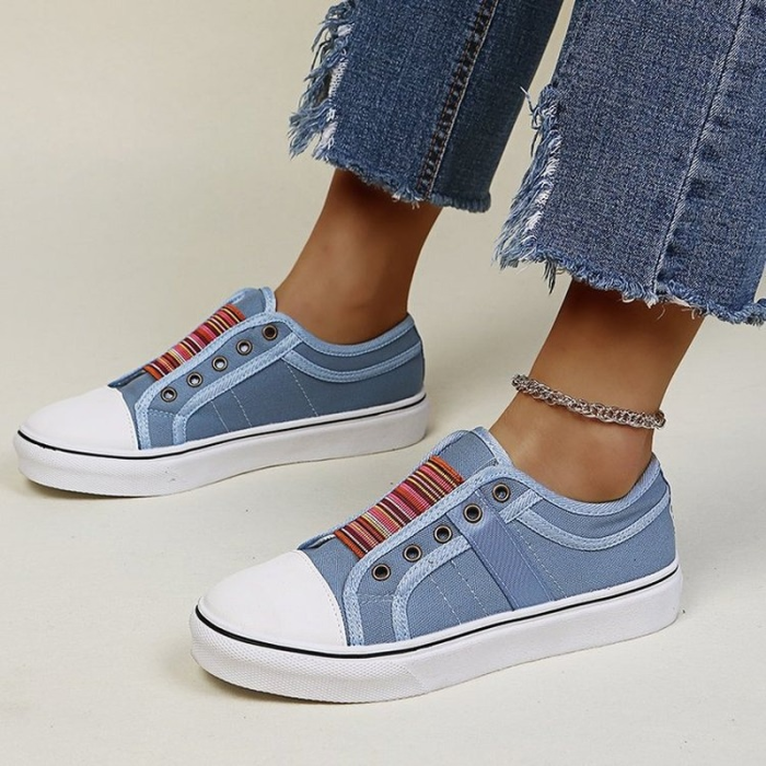 Hot Selling Large Size Women's Fashion Flat Canvas Shoes