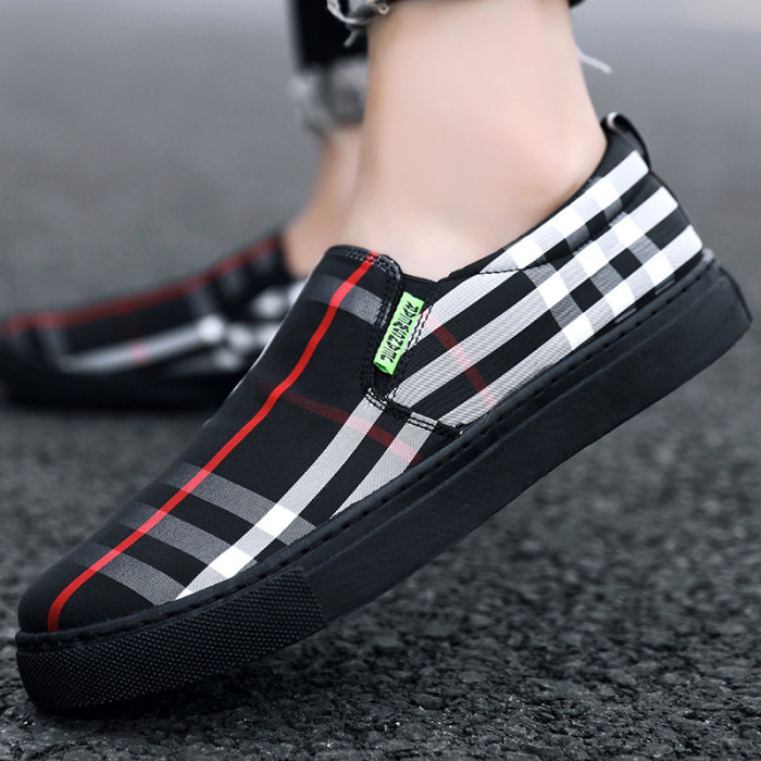Men's Fashion Large Size Slip On Casual Flat Shoes