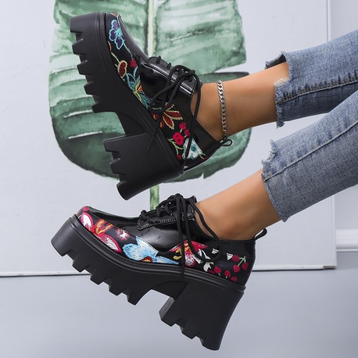 Women Fashion Retro Print Large Size Platform Ankle Boots