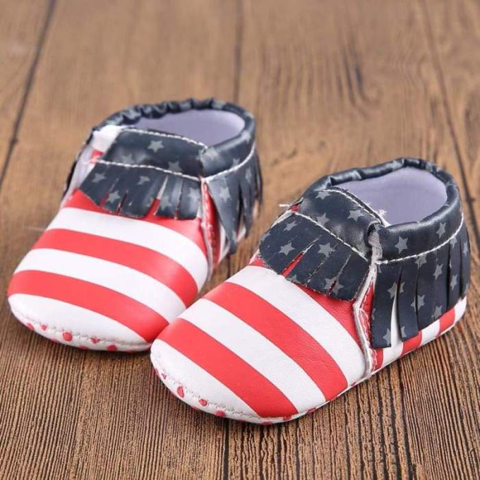 Faux Leather Baby Moccasins Non-slip Soft Soles Baby First Walker Newborn Baby Shoes