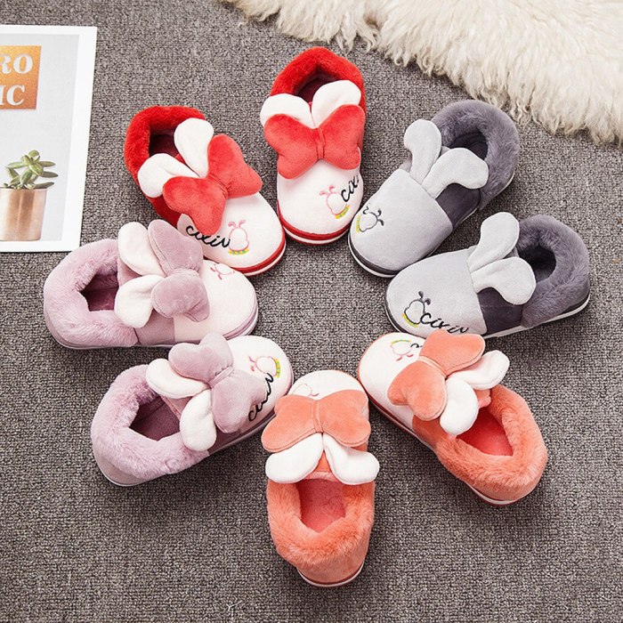 Fashion baby shoes children's lightweight wild indoor warm thick cotton shoes slippers hot baby girl shoes