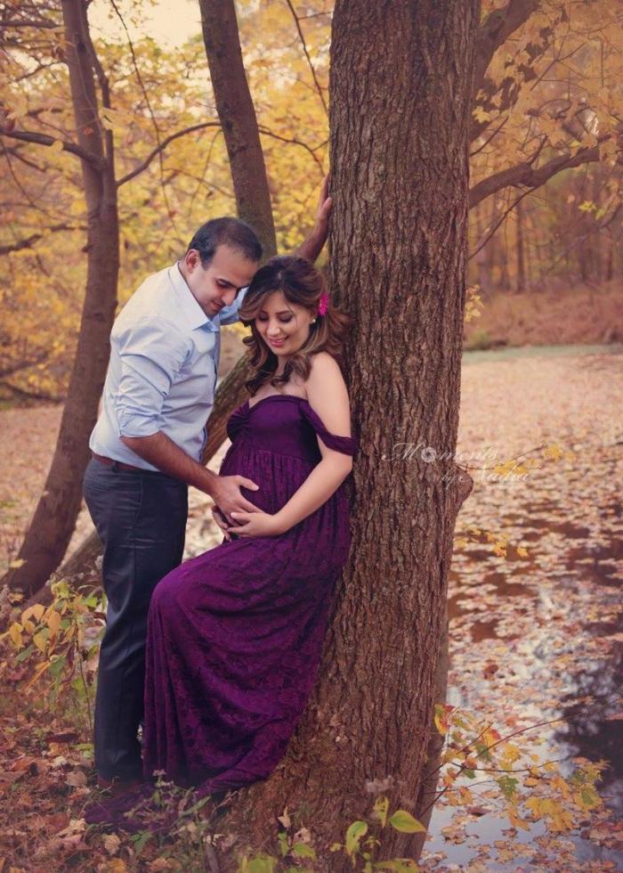 Maternity Photo Photo Dress With Looped Sleeves And Trailing Tail, Maternity Photo Lace Dress