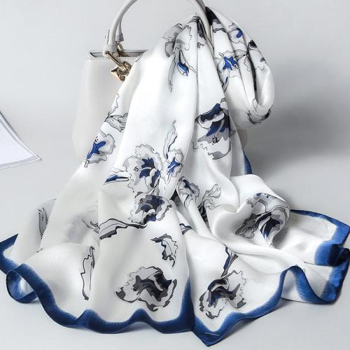 Spring and autumn new mulberry  silk scarf woman fashion trend air-conditioning silk scarf