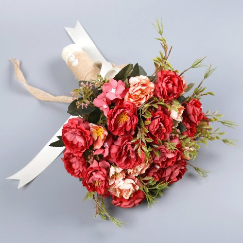 Rural Korean fashion wedding photo simulation holding flowers
