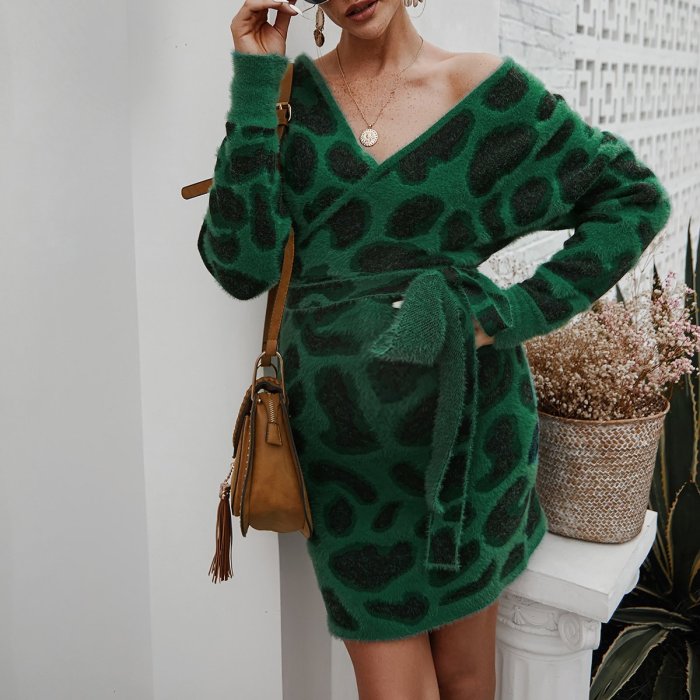 Maternity fashion temperament leopard V-neck dress