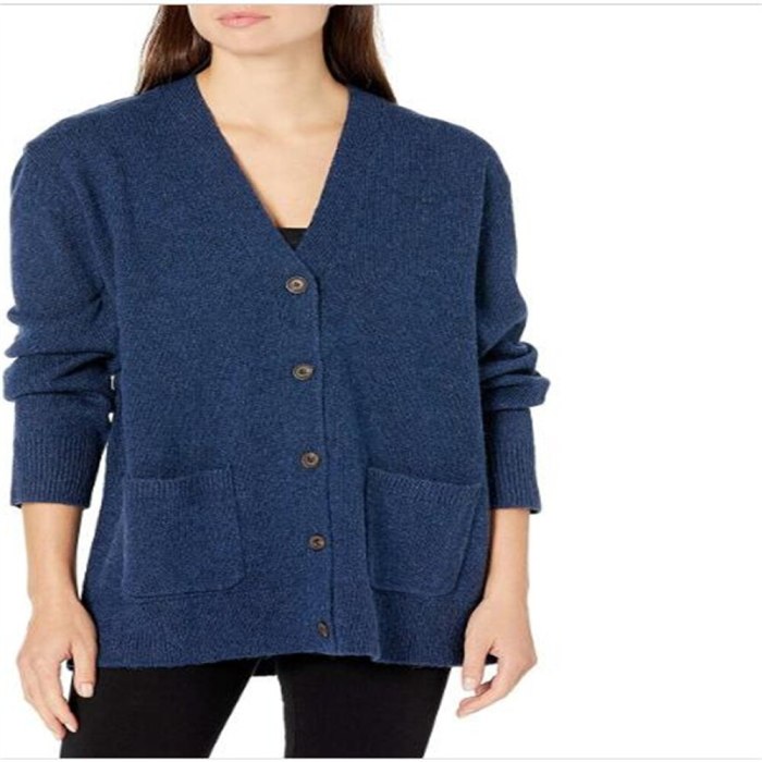 2021 Maternity Fashion Elegant Women V-Neck Single-Breasted Pocket Pure Color Long Sleeve Vintage Loose Thick Sheep Down Cardigan Sweater
