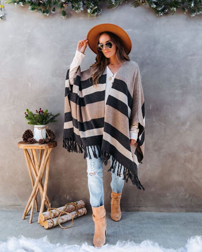 Women's Fashion Street Acrylic Knit Cardigan Large Size Casual Tassel Sweater Hot Sale in Autumn and Winter 2021 Pull Femme