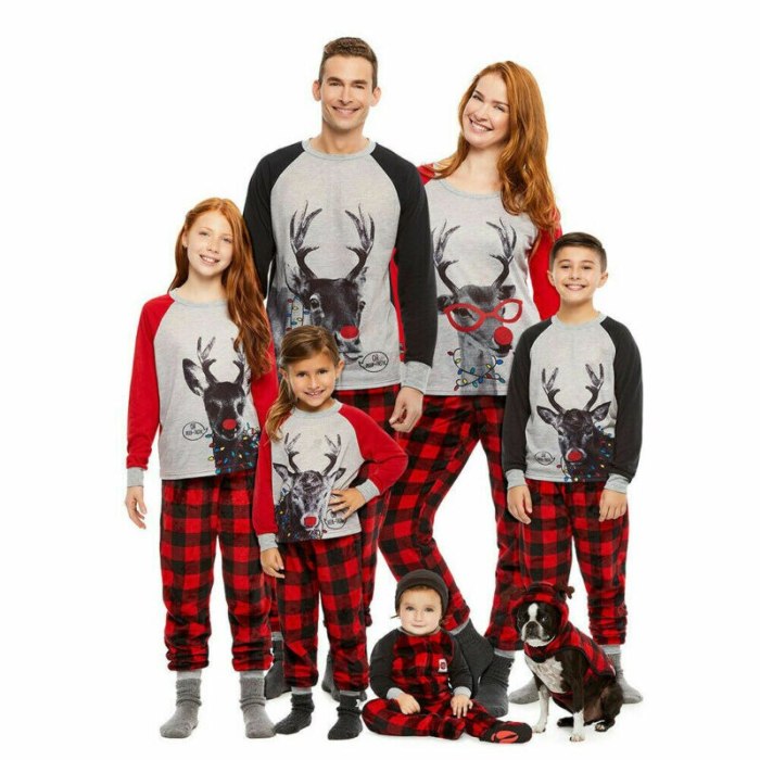 Family Matching Set Pajamas Sleepwear Nightwear Kids Adult Deer Plaid Pyjamas New Year Christmas clothes Xmas