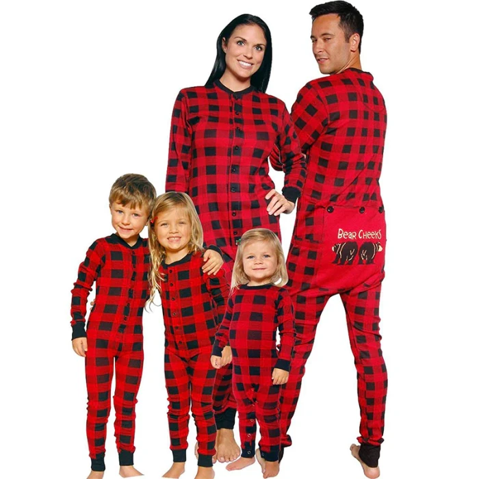 Christmas Family Pajamas Christmas Clothes Kid Baby Romper Man Women Jumpsuit Xmas Red Grid Jumpsuit Fashion New Year Nightwear