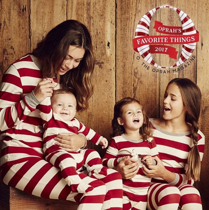 Newest Red White Striped Christmas Family Matching Pajamas Clothing Sets Cotton Xmas Nightclothes
